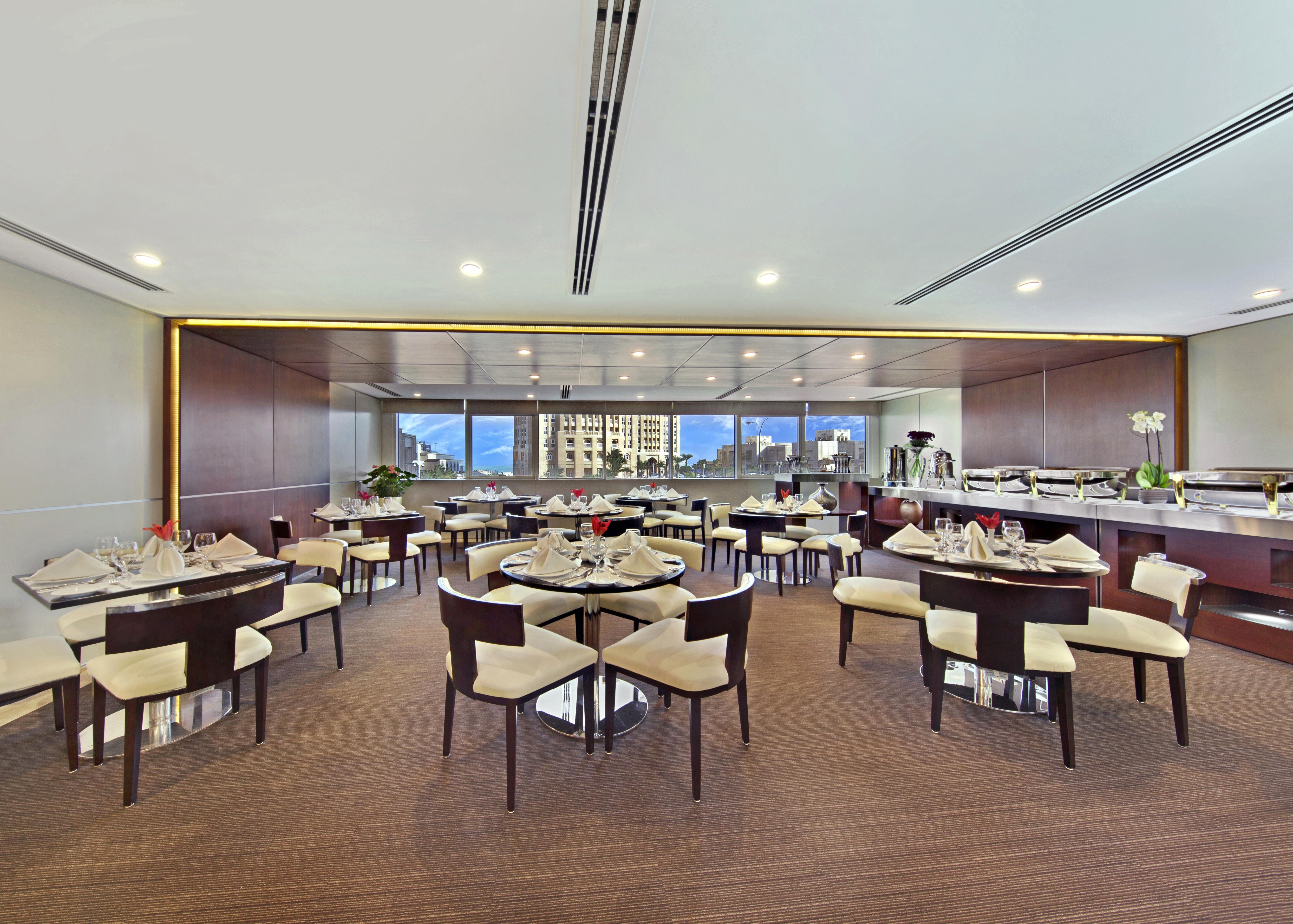 The Curve Hotel Doha Exterior foto